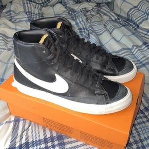 Used Nike Blazers '77